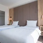 We Shortstay Hotel