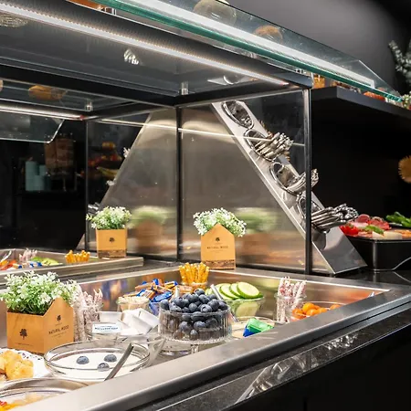 We Shortstay Hotel Karben